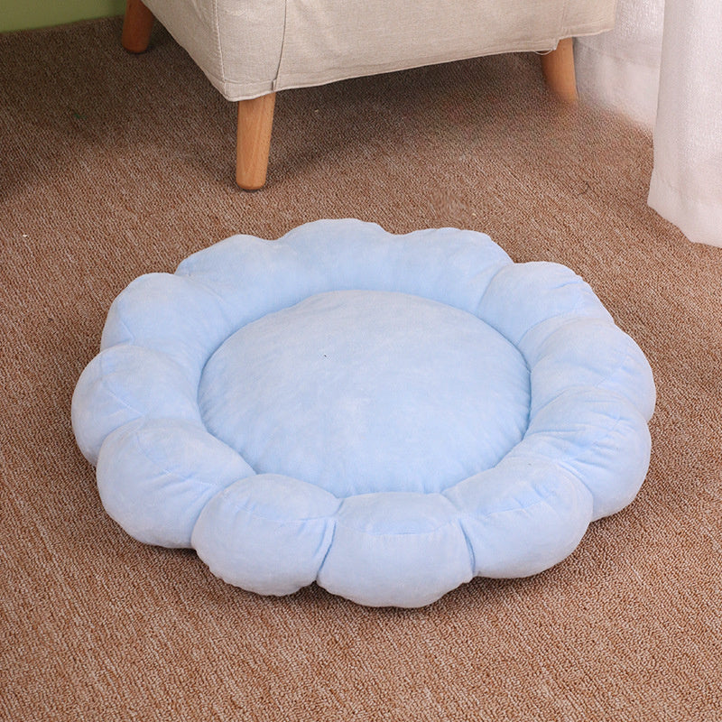 Short Plush Comfortable And Soft Pet And Cat Beds